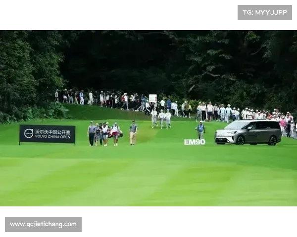 高尔夫社交：打造优雅精致的运动圈层与人脉拓展平台