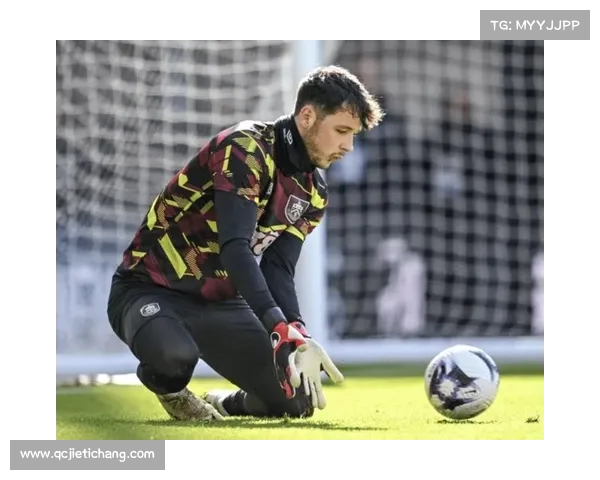 特拉福德：门将的孤独与坚信回归曼城的信念